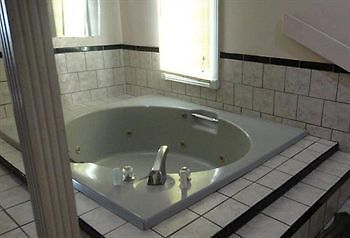 Econo Lodge ノーウォーク エクステリア 写真